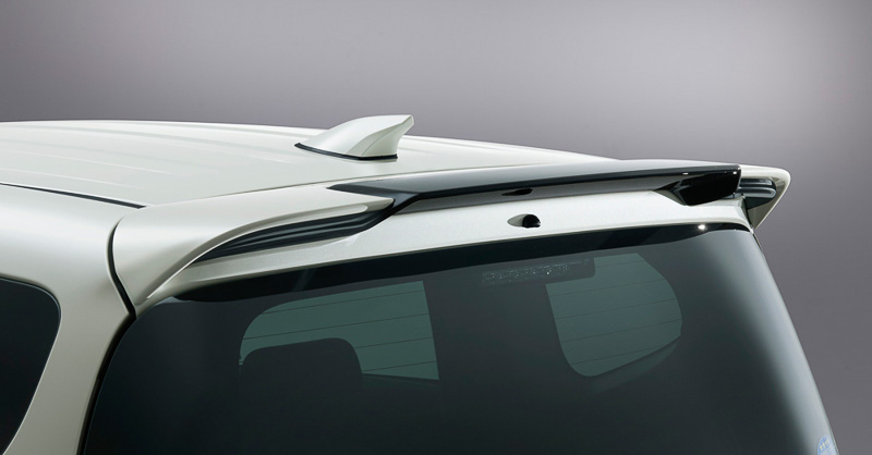 リヤスポイラー（塗装済）：3万9960円