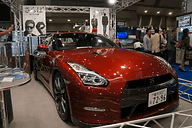 日産、映画「さらば あぶない刑事」に提供する「GT-R」覆面パトカーを