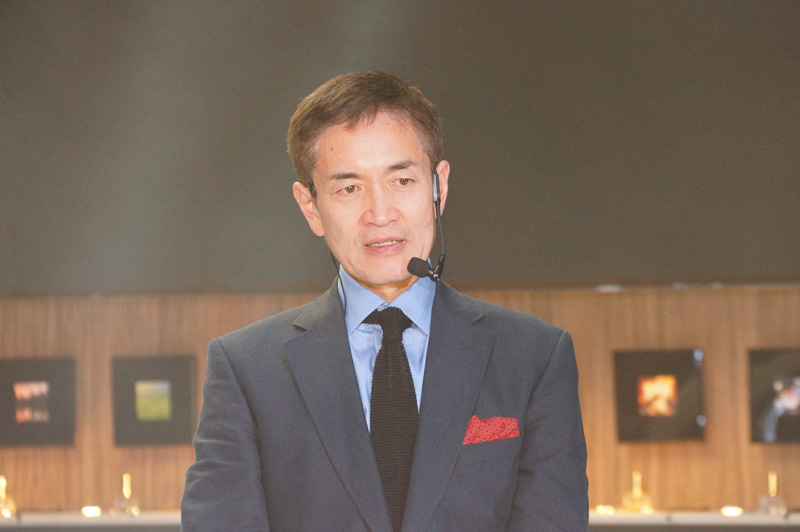 ドイツ本社から来日した、BMW デザイン部門 エクステリア・クリエイティブ・ディレクターの永島譲二氏