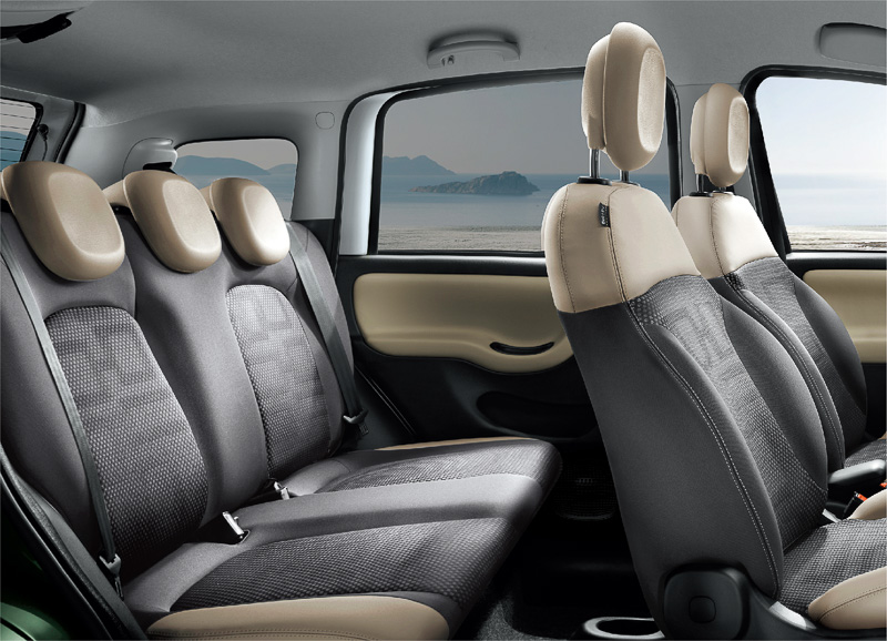 パンダ 4x4 テッラ のインテリア