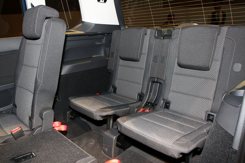 コンフォートライン（写真）とトレンドラインのシート表皮はファブリック