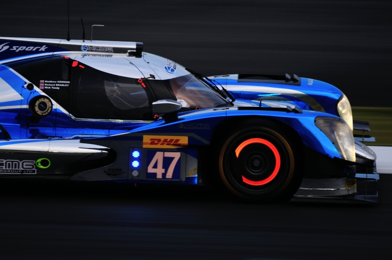 fa18e_s_hornetさん。この赤熱がWECでのお約束