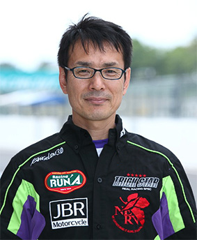 2輪チーム「TRICK STAR Racing」の鶴田竜二監督