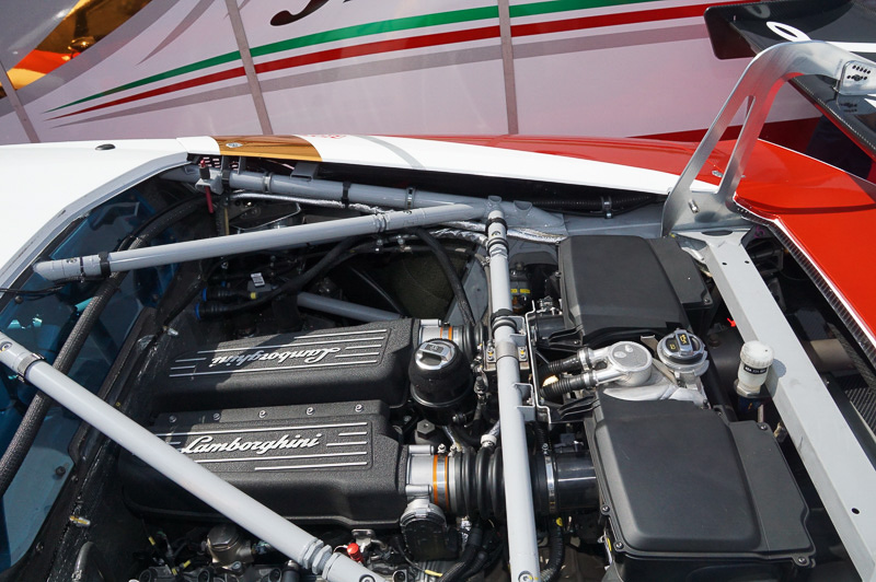 エンジンは110度V10 5.2リッターエンジン