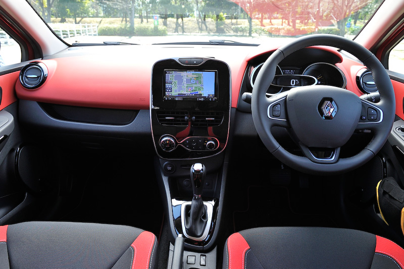 ノワール/ルージュインテリア