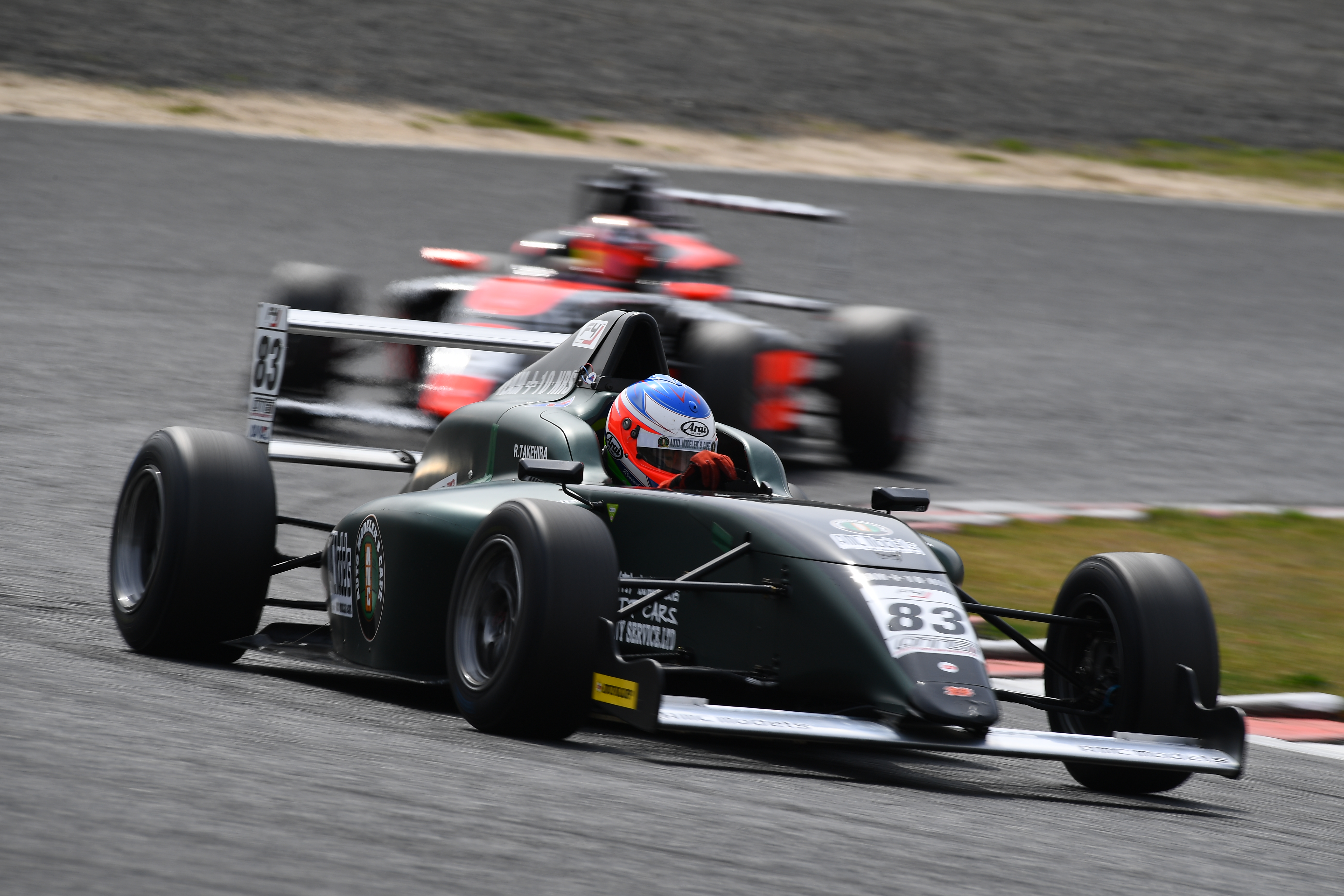 ニコンD5で撮影。こちらはアクティブD-ライティングOFF。焦点距離500mmで絞り開放だ（FIA-F4選手権 第1戦/岡山国際サーキット）