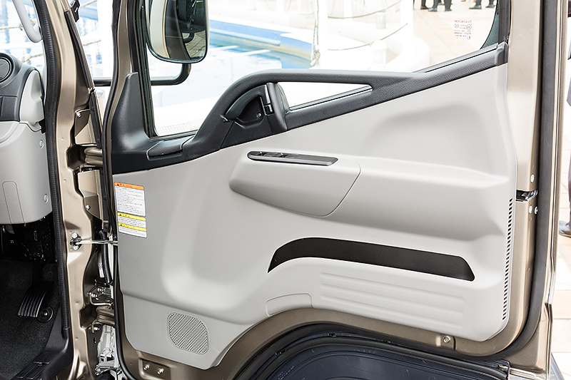 ドアトリムのカラーも変更になった