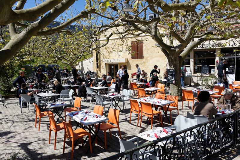 カフェブレイクなどをはさみながら、2日でおよそ350kmほど走行した