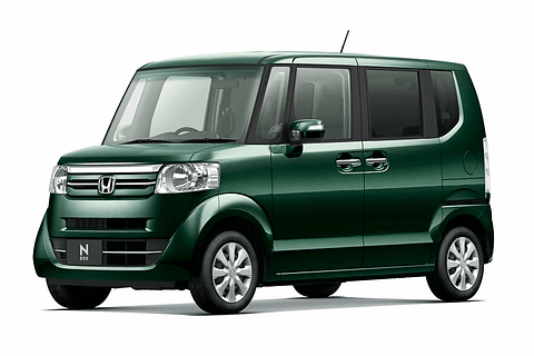 2016年4月の車名別販売ランキング、乗用車首位は2万770台を販売した