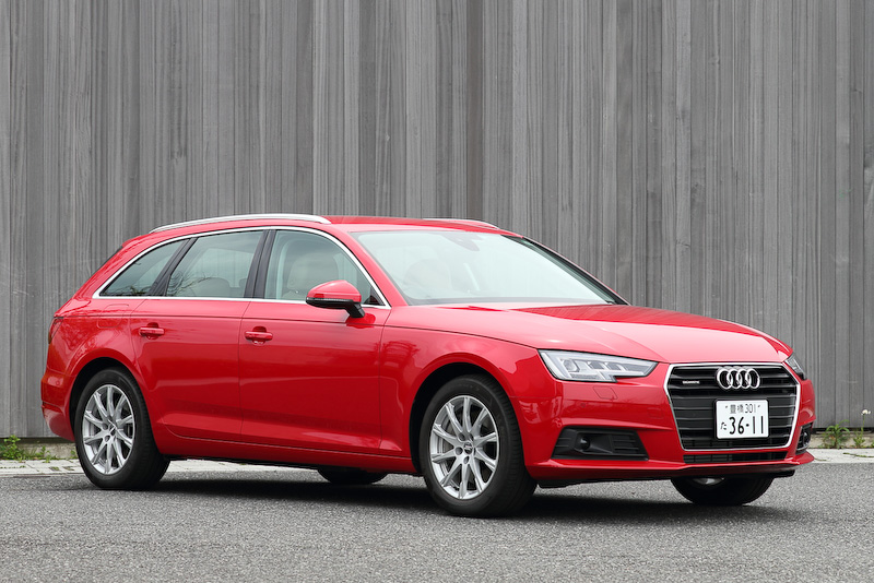 撮影車は「A4 アバント 2.0 TFSI クワトロ」（タンゴレッドメタリック）。ボディサイズは4735×1840×1455mm（全長×全幅×全高）、ホイールベース2825mm。車両重量は1680kg。価格は626万円