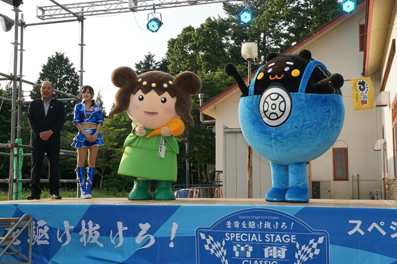 クラス別の表彰式の様子