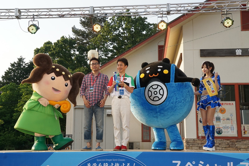 クラス別の表彰式の様子