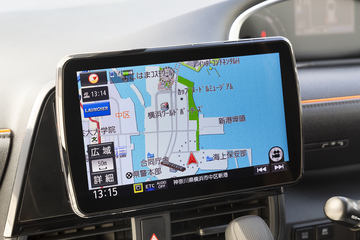 パナソニック、7V型SDカーナビ「ストラーダ」のブルーレイ対応