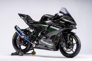 4月1日 FINALLY LAUNCHED! 2025 Kawasaki Ninja ZX-4R Screams Past