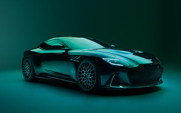 専用出品　DB12  DBS カタログ アストンマーティン、新型スーパーツアラー「DB12」世界初公開