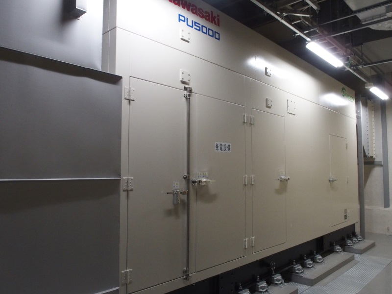 非常用発電機は無給油連続運転時間72時間を確保