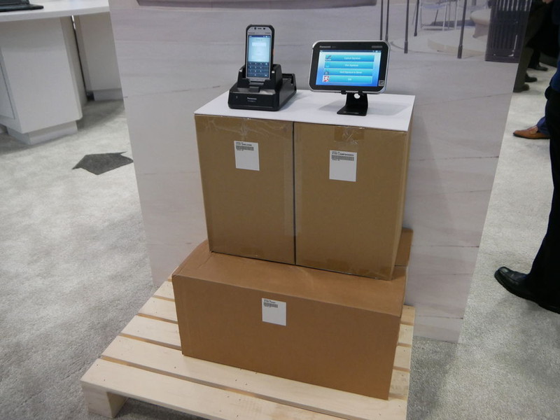 タフブックを活用した倉庫の管理ソリューション