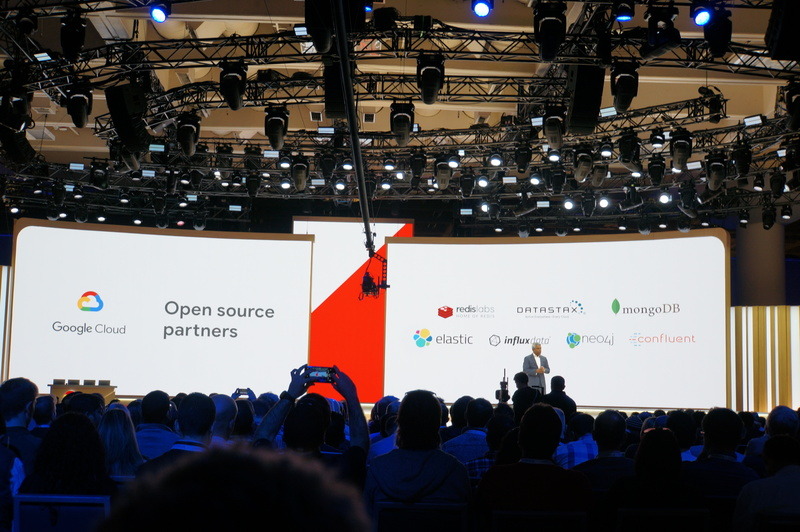 オープンソースのデータベース関連の企業7社と戦略的提携