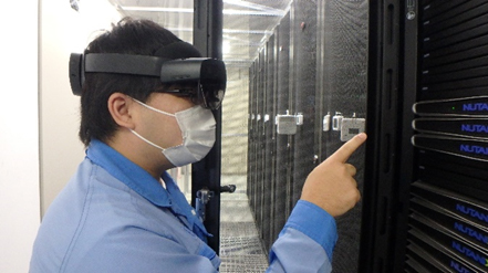 ローカル5G実証実験における、スマートグラスの利用イメージ