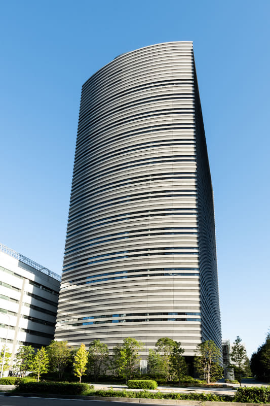 OSA1ビル全景
