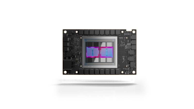 AMD Instinct MI200シリーズ（写真提供：AMD）