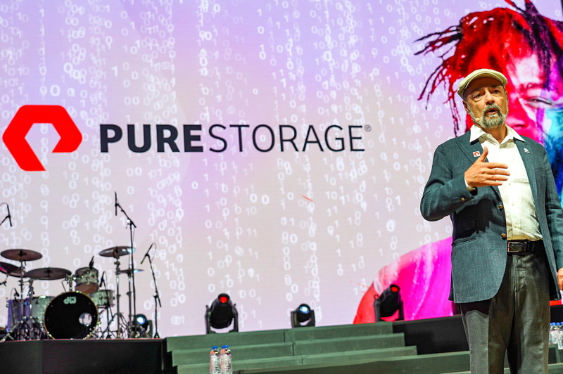 ロサンゼルスのL.A. Liveの特設会場で行われたPure//Accelerate techfest22