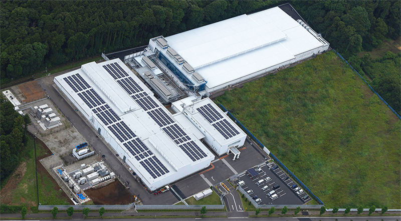 「白井データセンターキャンパス」俯瞰図。右側奥の建物が2期棟