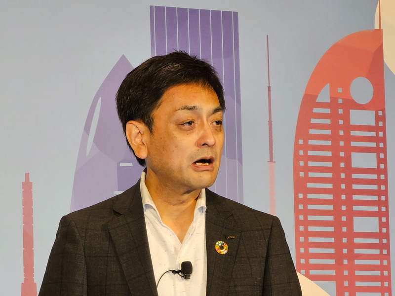 KDDI株式会社 執行役員常務 UQコミュニケーションズ 代表取締役社長 兼 パーソナル事業本部 マーケティング統括本部長 兼 サービス統括本部長 竹澤浩氏