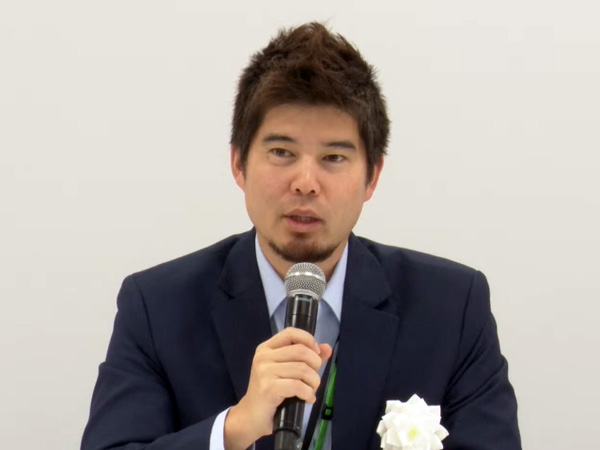 米Microsoft　Head of Microsoft AI Co-Innovation Lab Director, Data and AI Business Developmentの山﨑隼氏