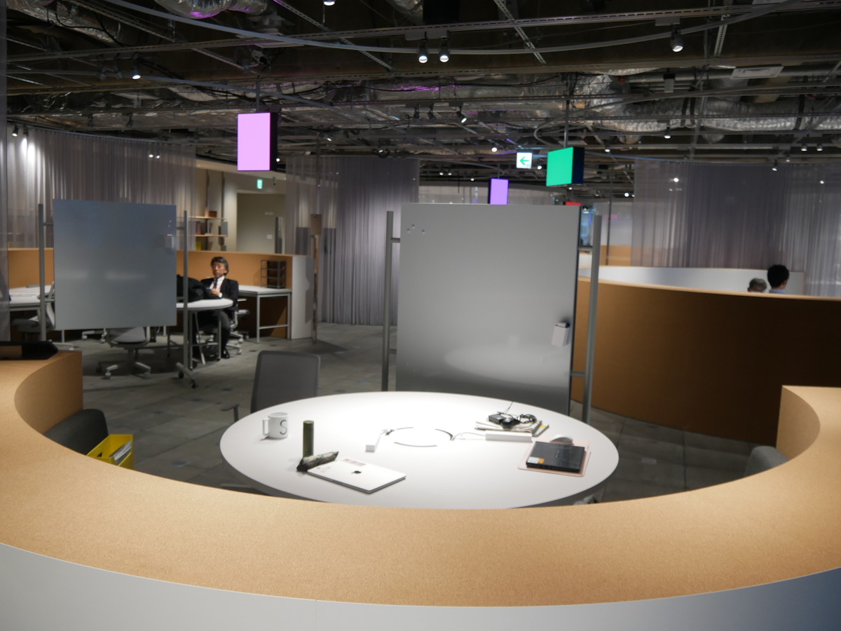 事業の種を育てる場となる「field（フィールド）」。19個の部屋やスペースを用意している