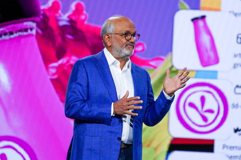Adobe CEO シャンタヌ・ナラヤン氏