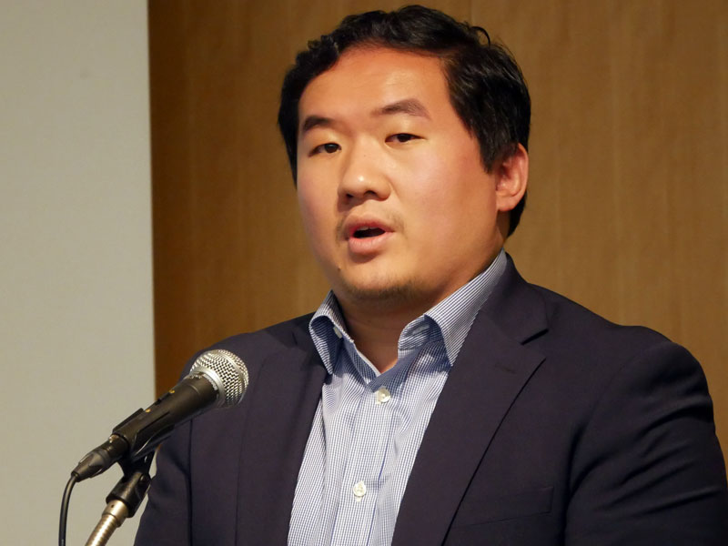 米UiPath 製品戦略担当バイスプレジデントのフェイラン・ハオ氏