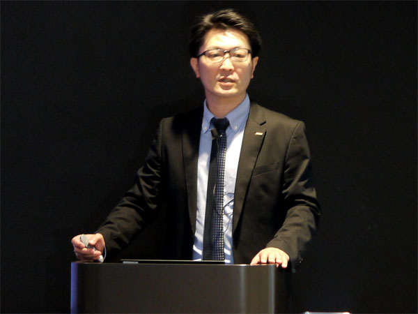 NTTコミュニケーションズ ビジネスソリューション本部 スマートワールドビジネス部 ジェネレーティブAIタスクフォース長の荒川大輝氏