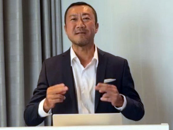 日本テラデータ 執行役員 コンサルティング本部 本部長 小峰誠司氏