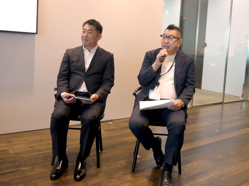 写真左から：Cogent Labs 取締役常務執行役員の木本恭次氏、同 常務執行役員 リレーションシップ担当上級役員の柴田重政氏
