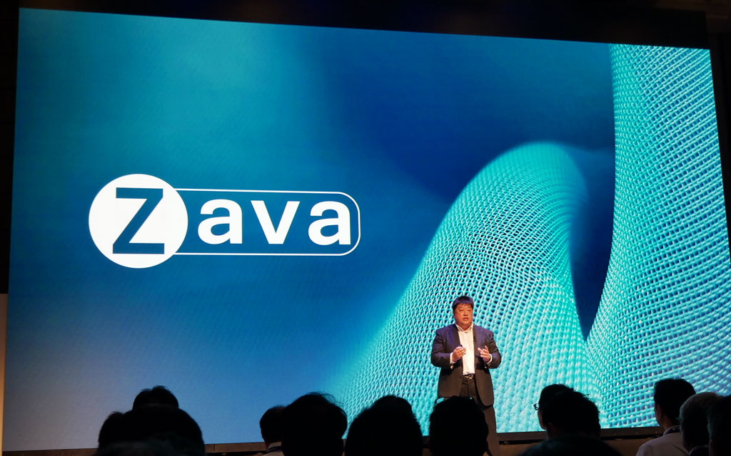 Zavaという架空の企業によるAI活用の事例を紹介。フロンティア組織の象徴的事例を示した