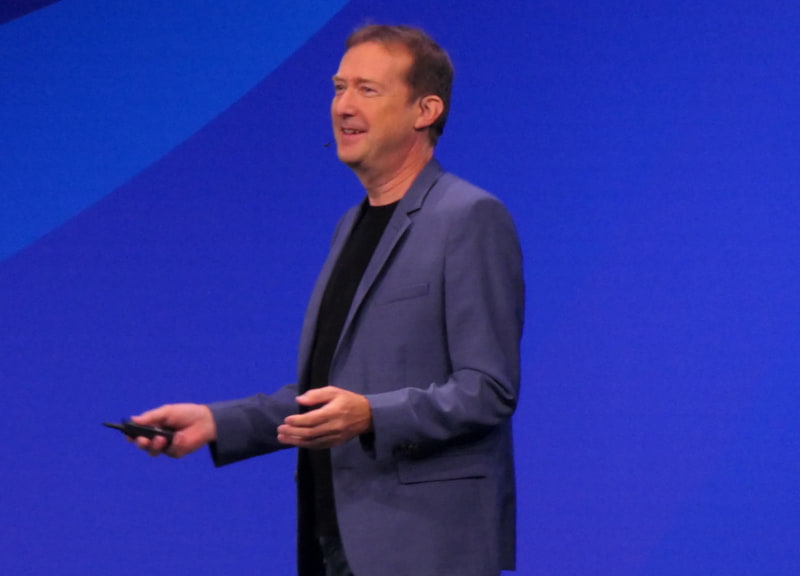 VMwareの買収前からVMware製品の開発に長く関わってきたポール・ターナー氏は現在、BroadcomのVCF部門で製品担当バイスプレジデントを務めており、VCFの製品戦略や開発を統括する