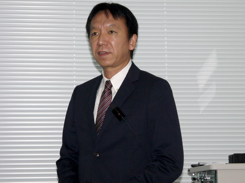 東京エレクトロン デバイス CNビジネス開発室 室長の漢那憲昭氏