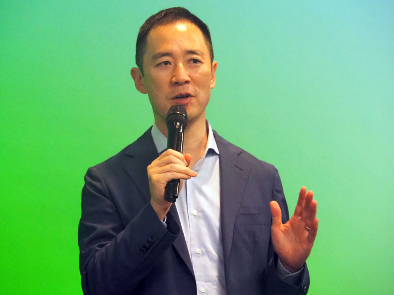 アマゾンウェブサービスジャパン合同会社 金融事業開発本部長の飯田哲夫氏