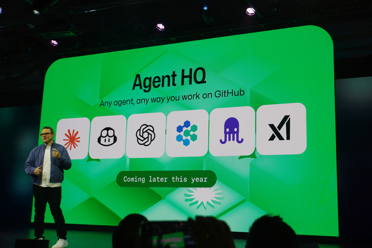初日基調講演での「Agent HQ」の発表