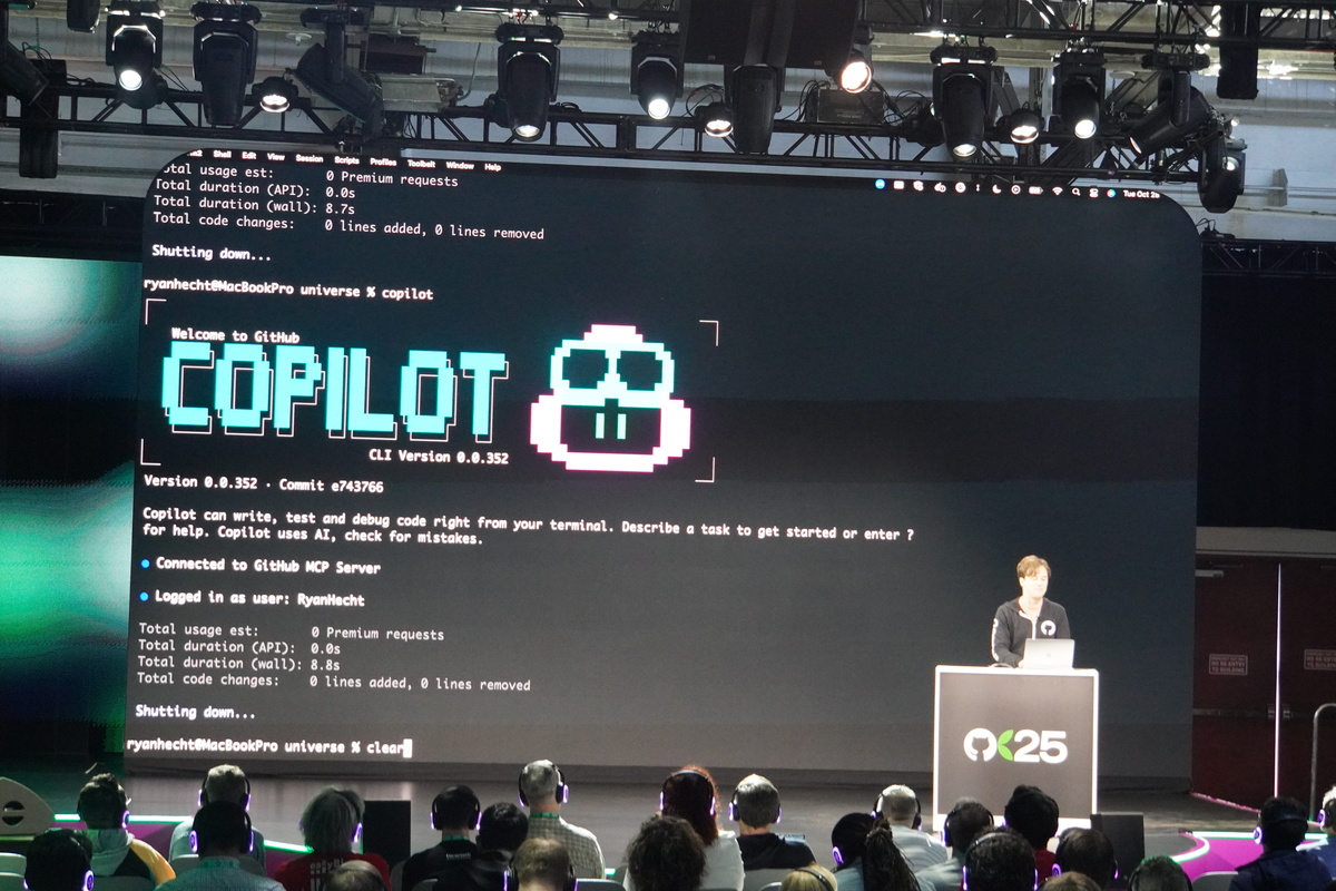 セッション「Power agentic workflows in your terminal with GitHub Copilot CLI」