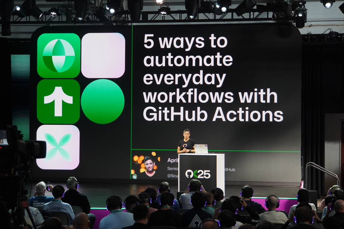 セッション「5 ways to automate everyday workflows with GitHub Actions」
