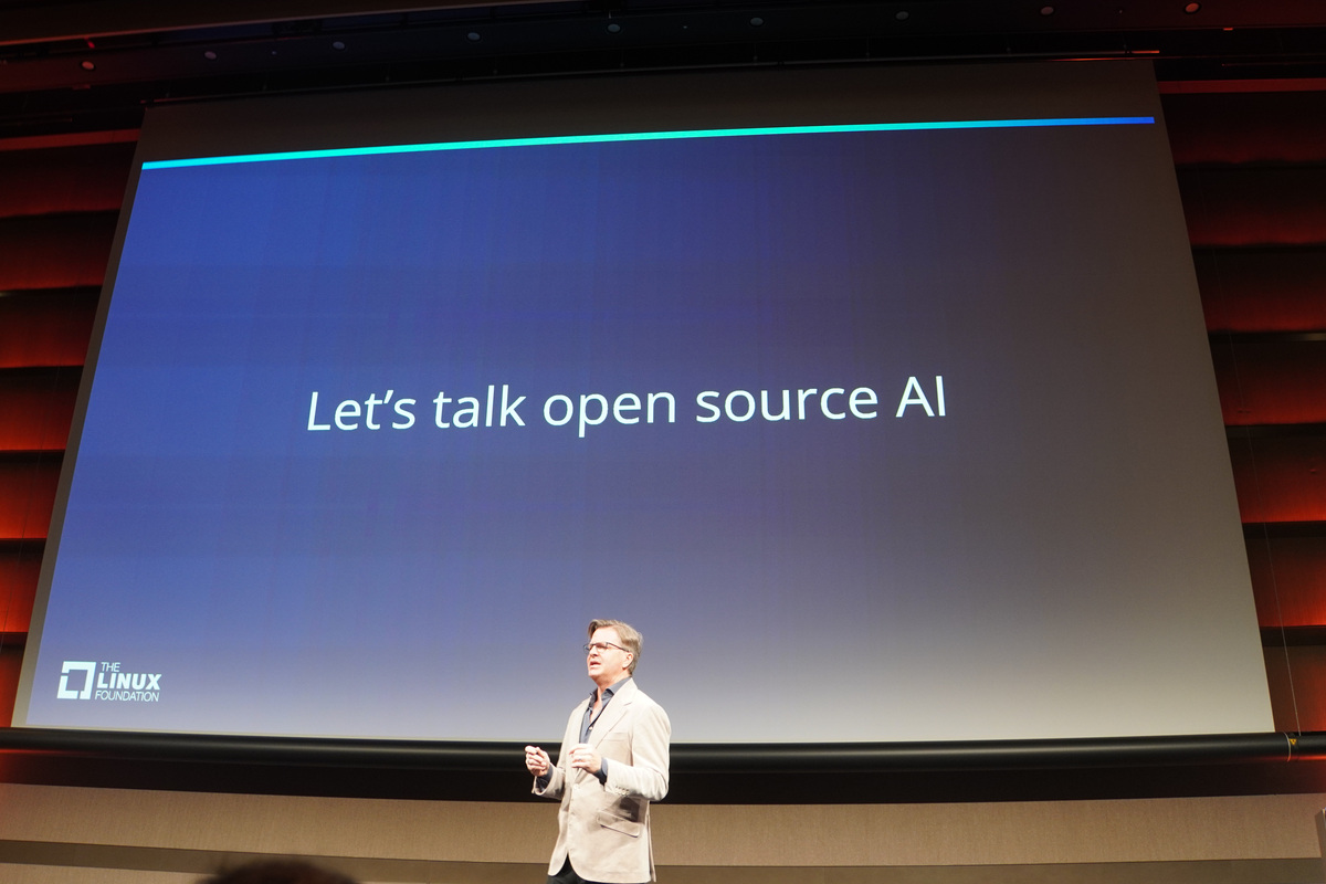 テーマは「オープンソースのAI」