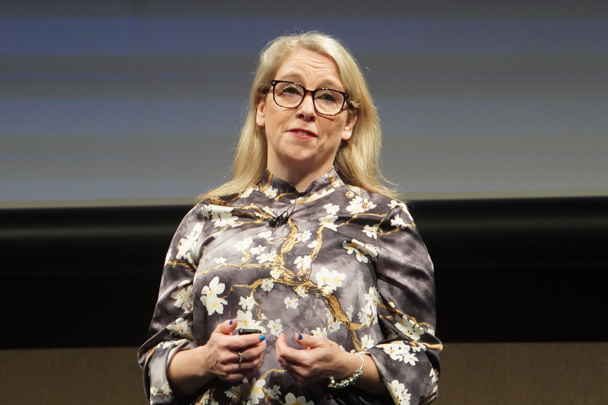 Linux FoundationのSVP of ResearchのHilary Carter氏