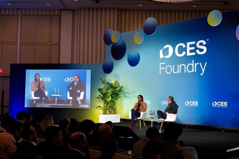 CES Foundry セッション「Pioneering Industrial AI Technologies for the Physical World」でHMAXのビジョンを紹介した