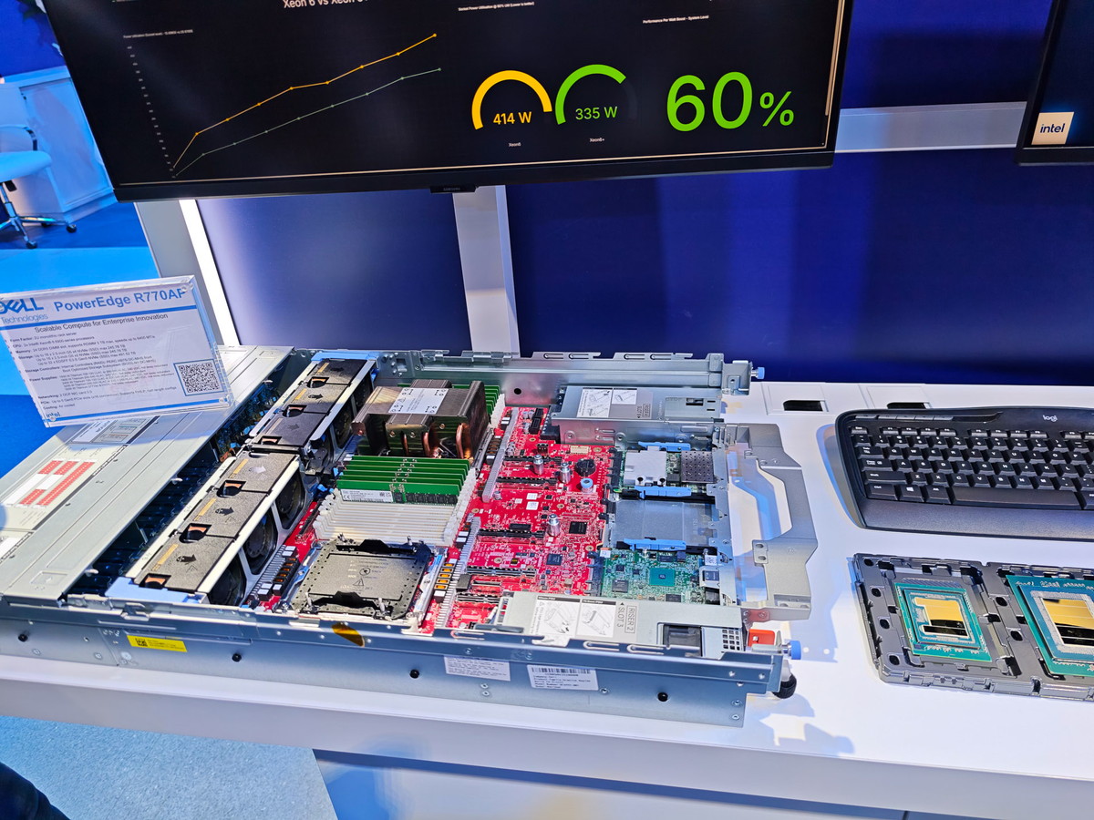 vRANや5Gコアは、こうした汎用のサーバーブレードとソフトウェアで実現される