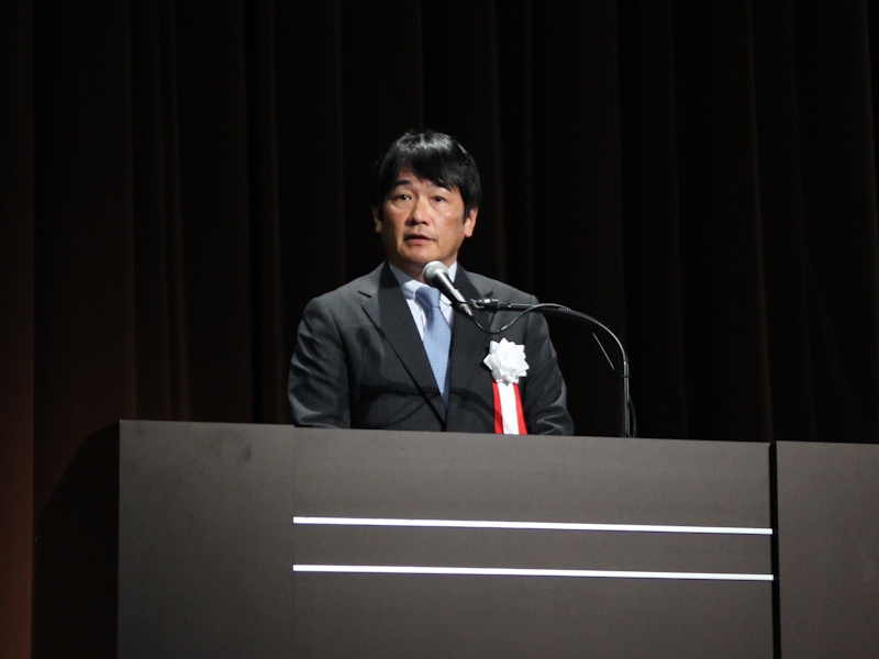 ユーラスエナジーホールディングス代表取締役社長の諏訪部哲也氏