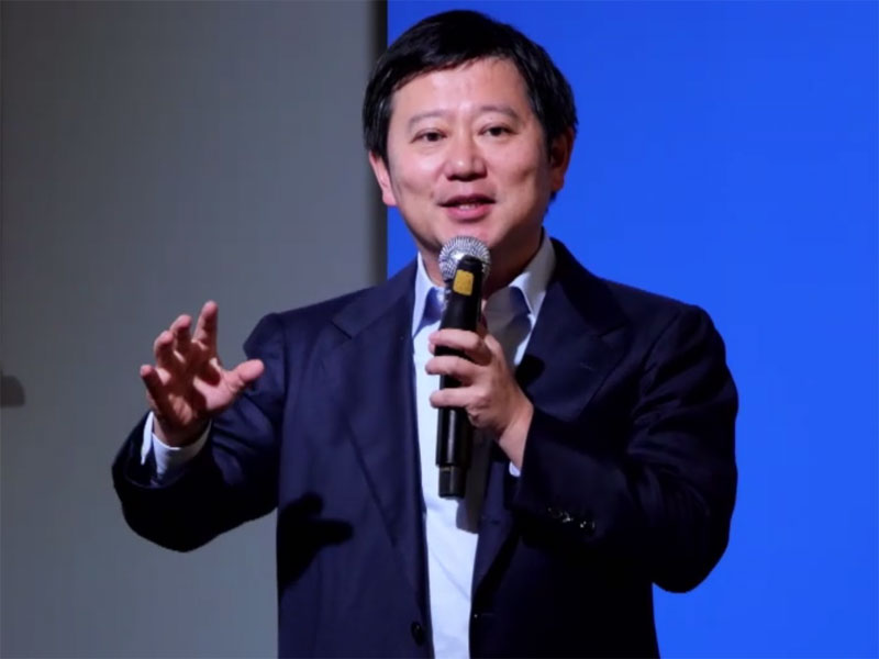 株式会社マネーフォワード 代表取締役社長 グループCEOの辻庸介氏