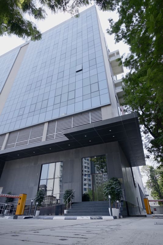 エクイニクス「MB3」