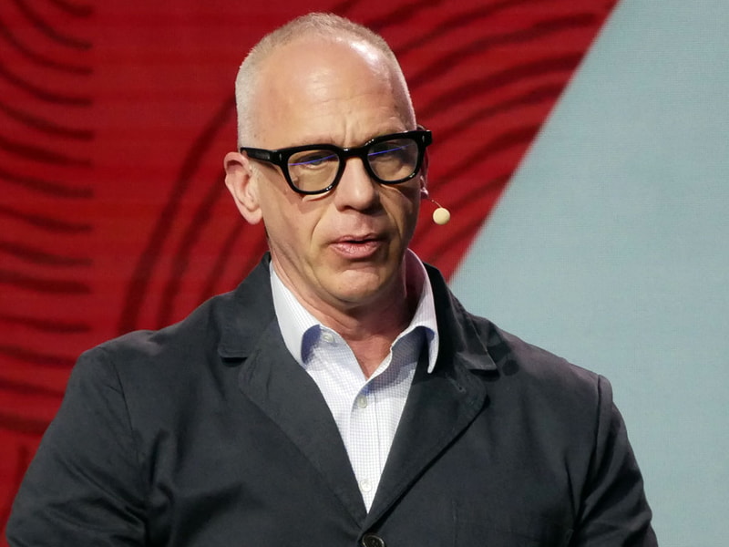 モデレータを務めた米Oracle マーケティング担当シニアバイスプレジデントのデイブ・ローゼンバーグ氏